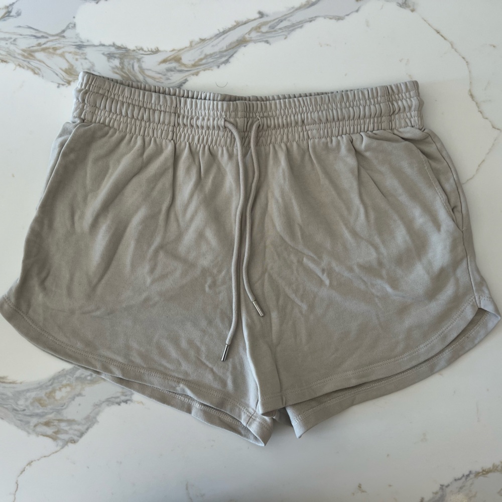 H&M Taupe Sweat Short Essentials